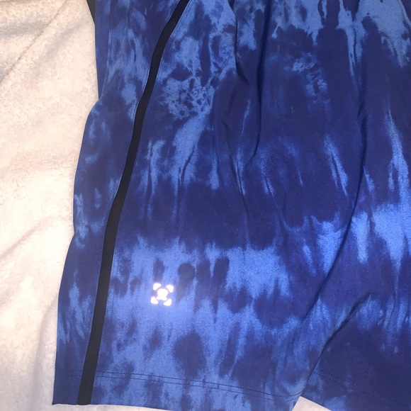 Lululemon NWT - Picture 4 of 4